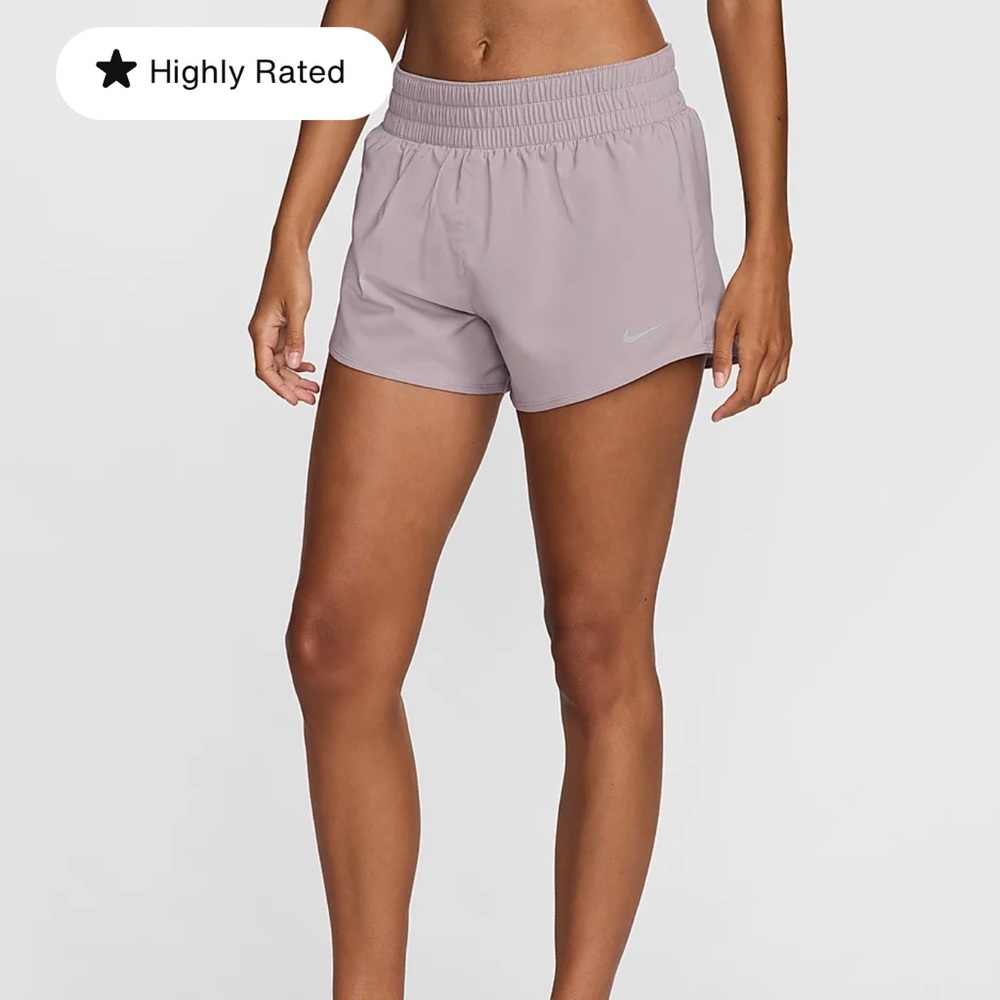 NWT Nike One, Women's Dri-FIT Mid-Rise 3" Brief-Lined Shorts size small